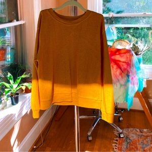 mustard yellow autumn pullover 🌊